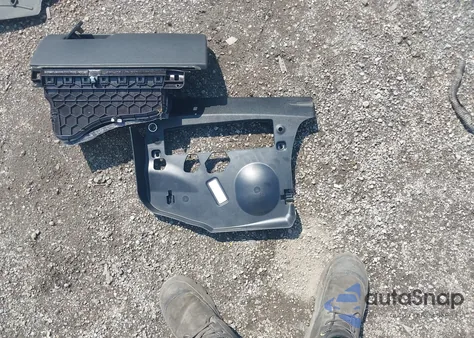 2013 BMW 328I xDrive z USA, uszkodzony, nr VIN WBA3B3C52DF535265